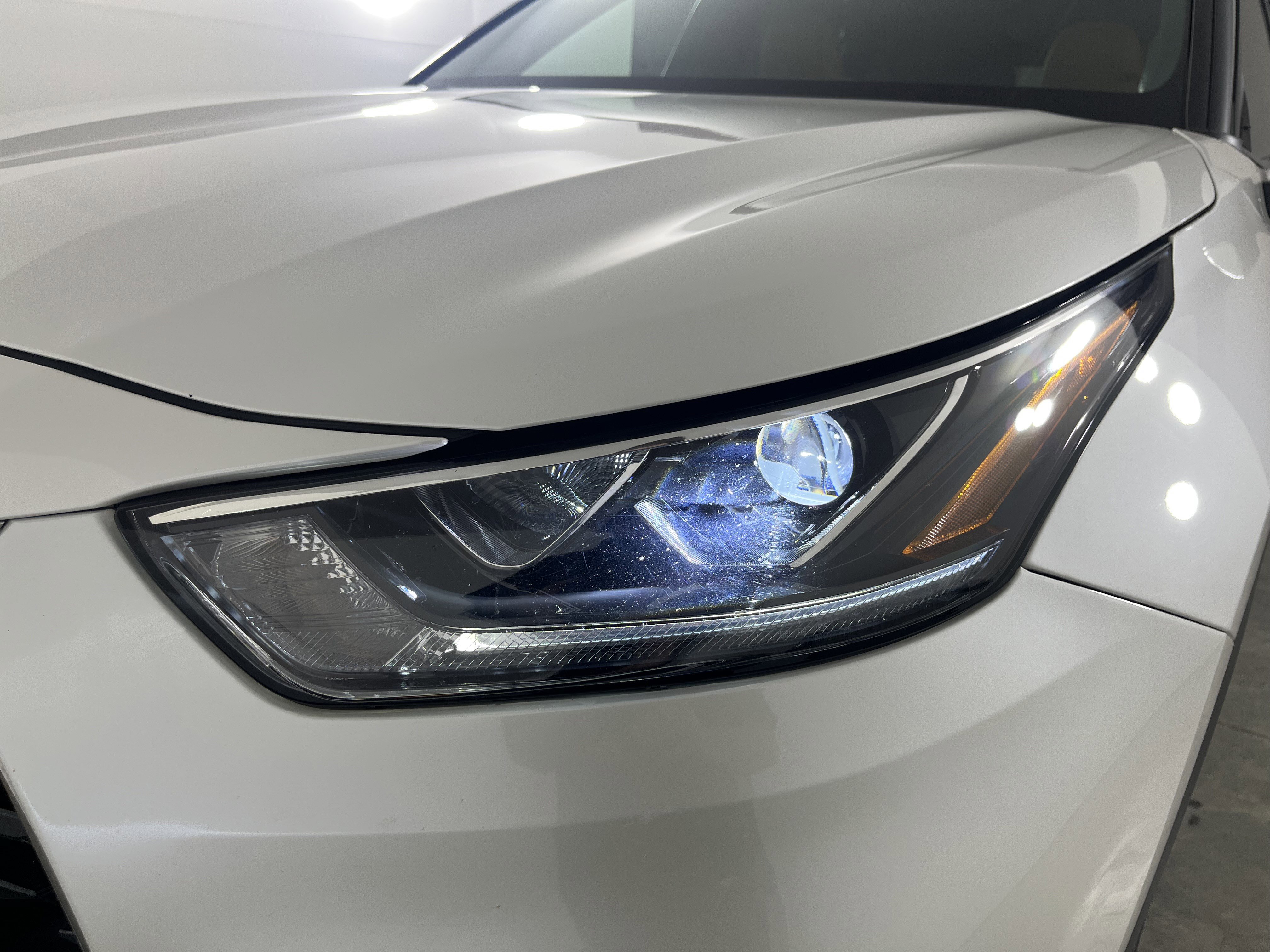 Used 2021 Toyota Highlander Platinum image 26