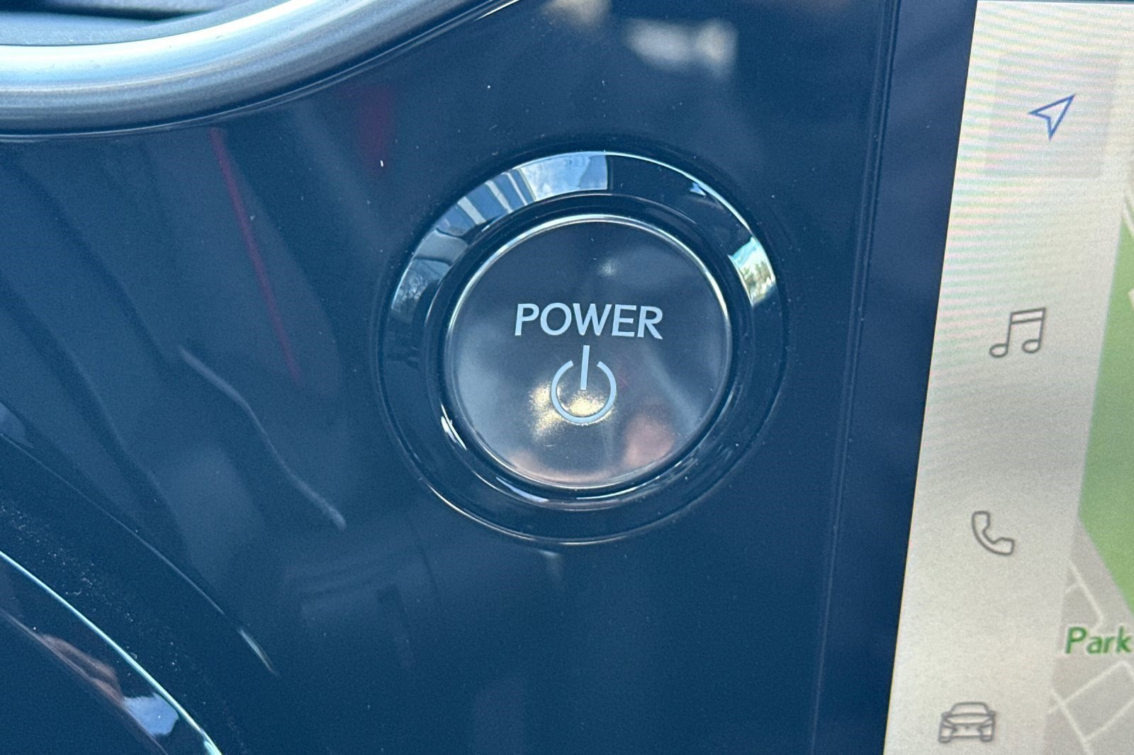 Used 2025 Lexus NX 350h AWD w/ Premium Package image 29