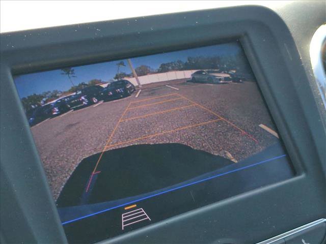 Used 2020 Chevrolet Equinox LS w/ LS Convenience Package image 11