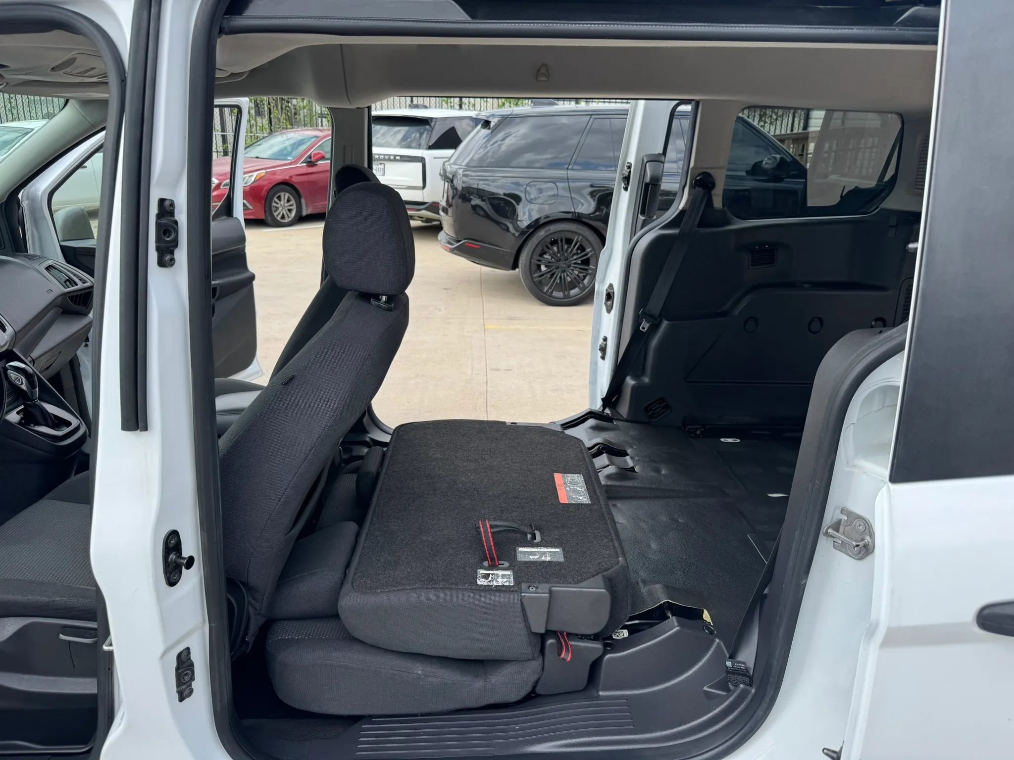 Used 2016 Ford Transit Connect XL FWD image 32