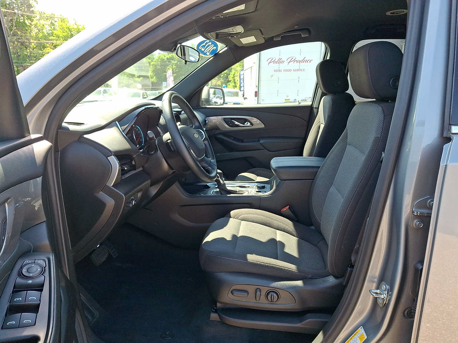 Certified 2023 Chevrolet Traverse LT w/ LPO, Floor Liner Package AWD/4WD image 14