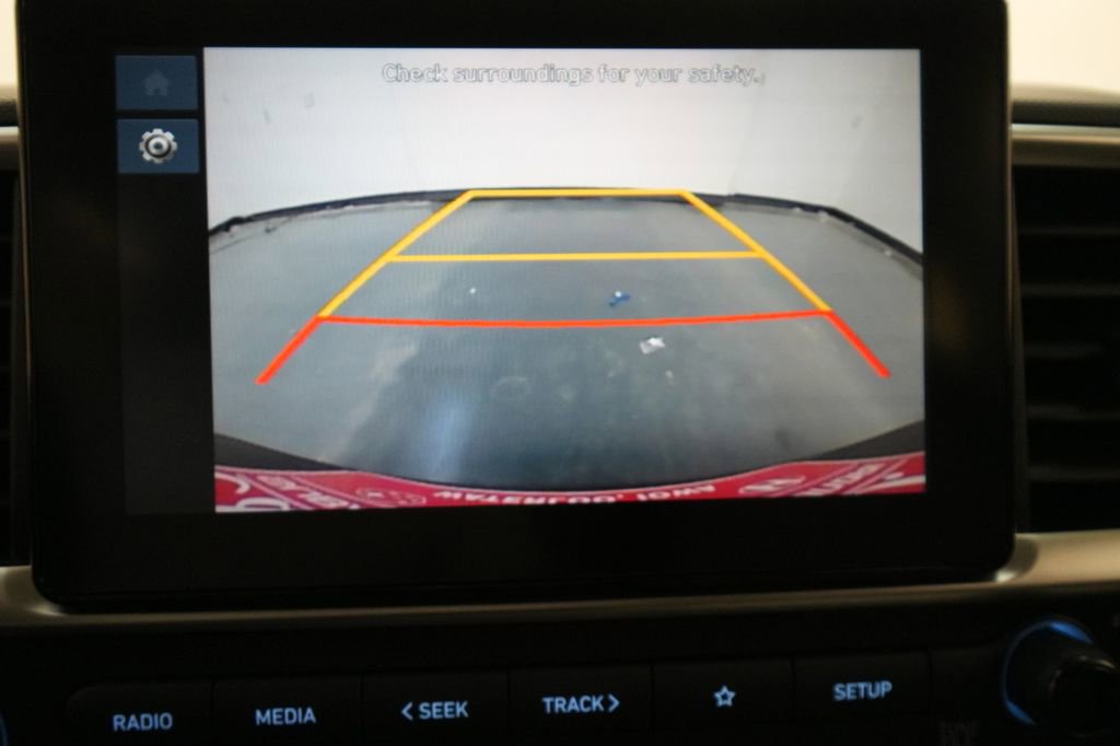 New 2025 Hyundai Venue SEL image 42