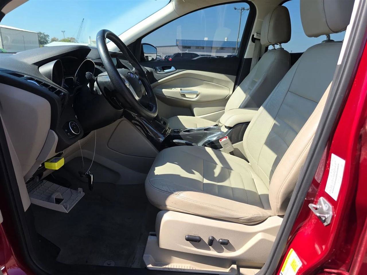 Used 2016 Ford Escape Titanium w/ Equipment Group 301A image 12