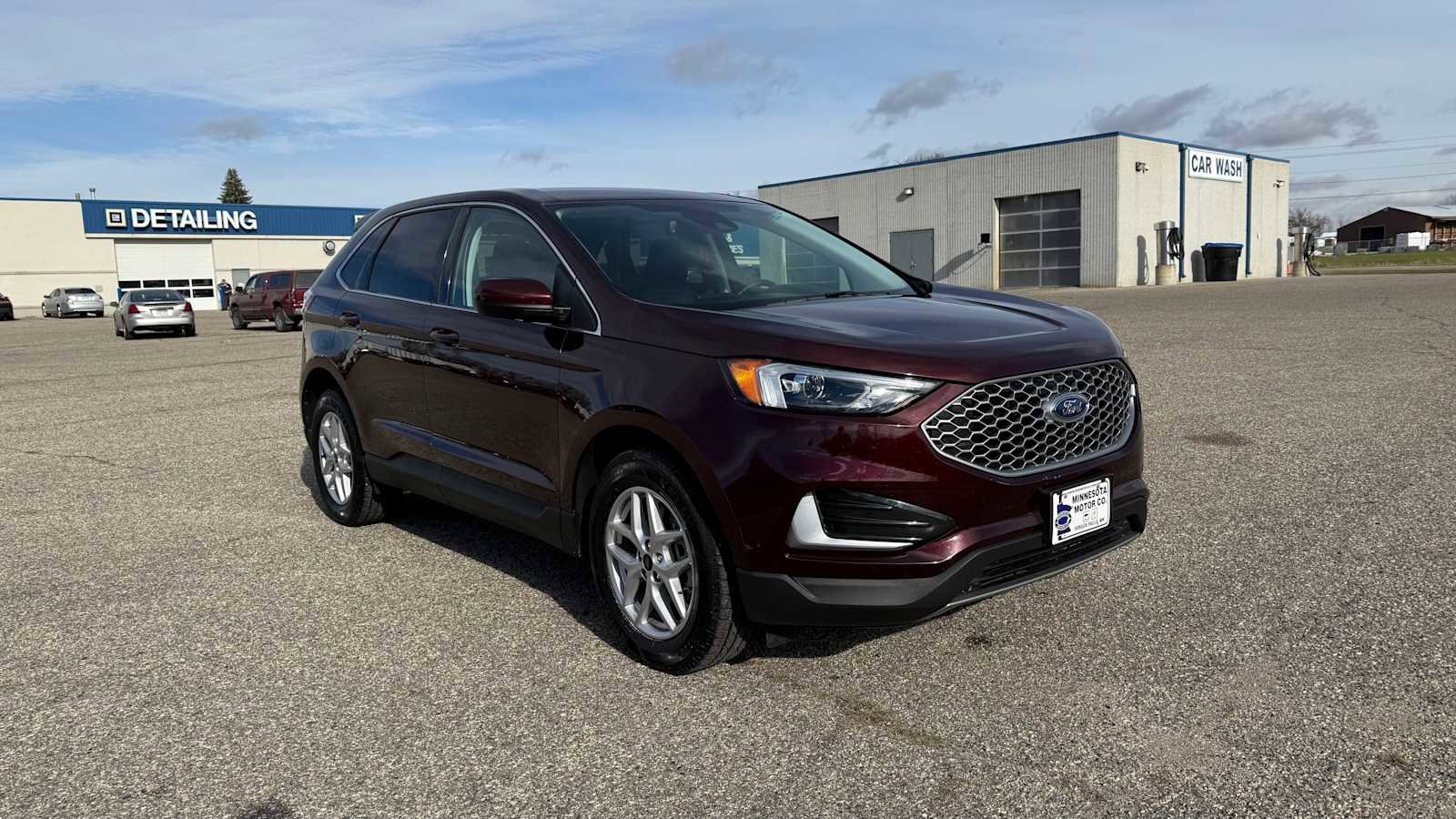 Used 2023 Ford Edge SEL image 2