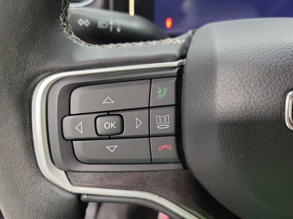 Used 2023 Jeep Wagoneer 4WD image 44