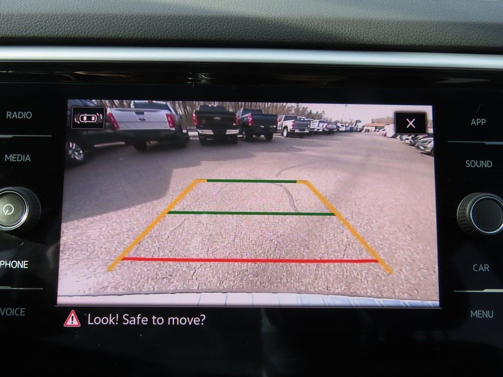 Used 2022 Volkswagen Atlas SE image 26