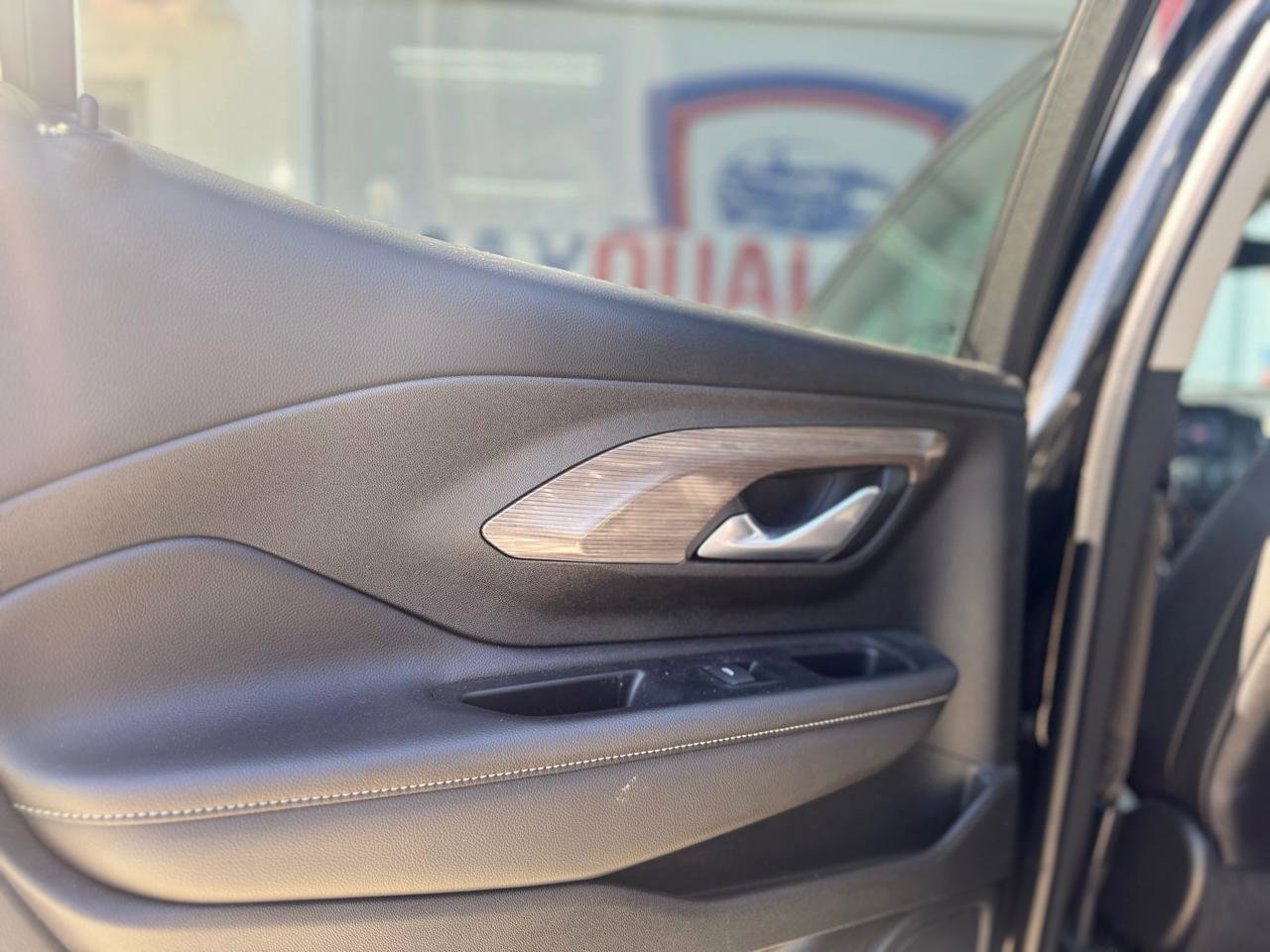 Used 2022 GMC Terrain Denali w/ Denali Premium Package image 50