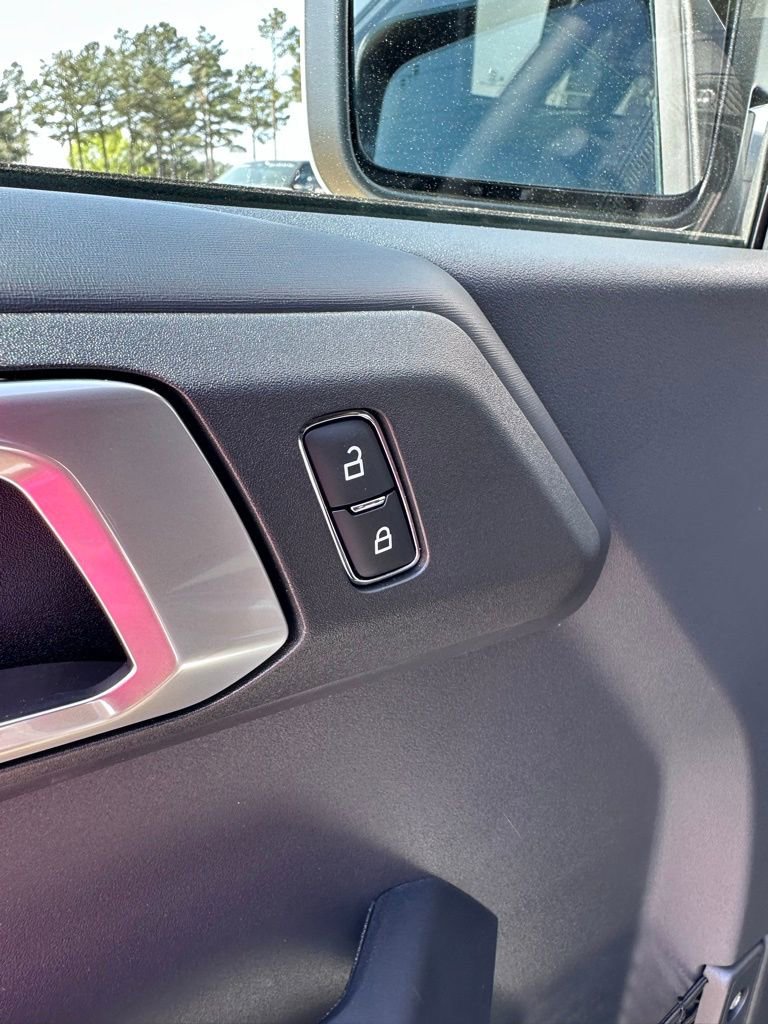 New 2026 Ford Bronco Outer Banks image 11