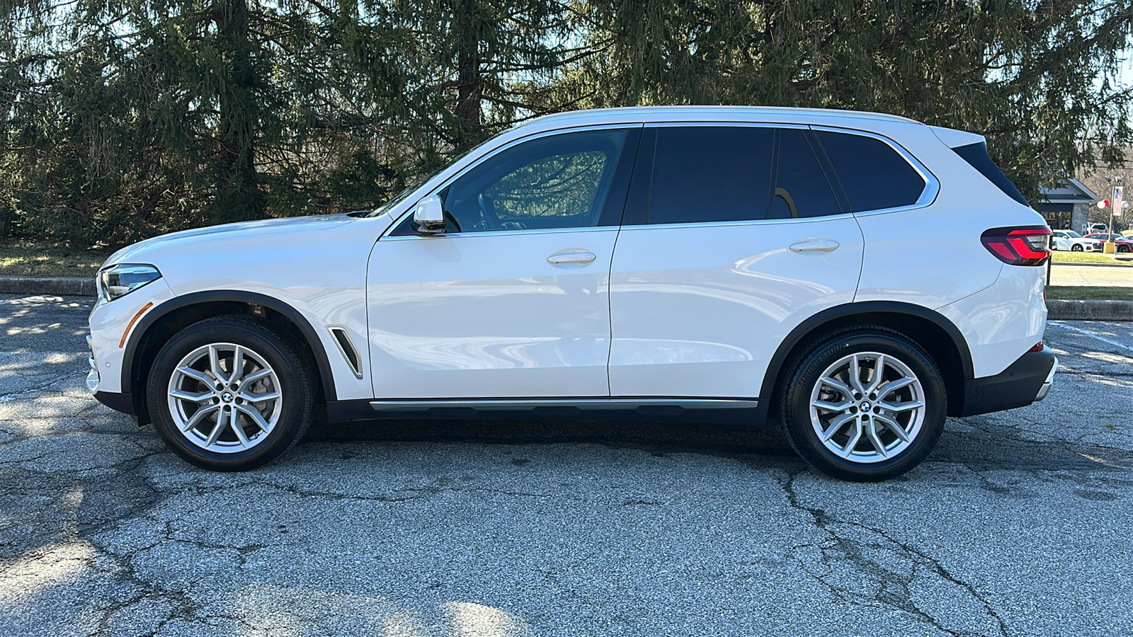 Used 2023 BMW X5 xDrive40i image 28