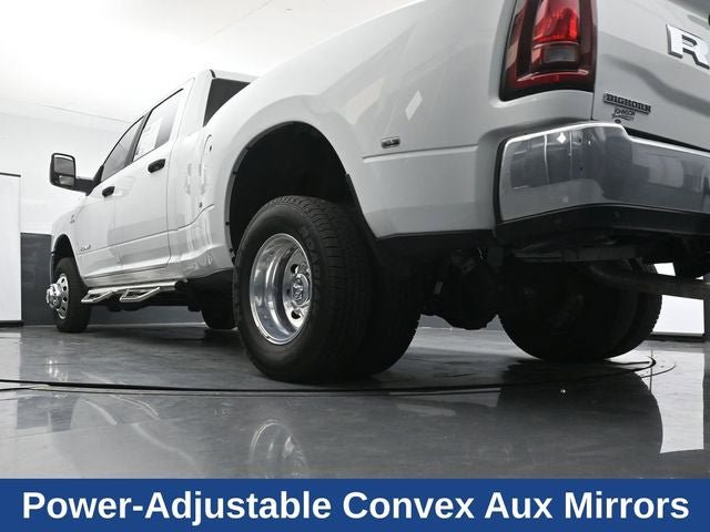 Used 2025 RAM 3500 Big Horn AWD/4WD image 31
