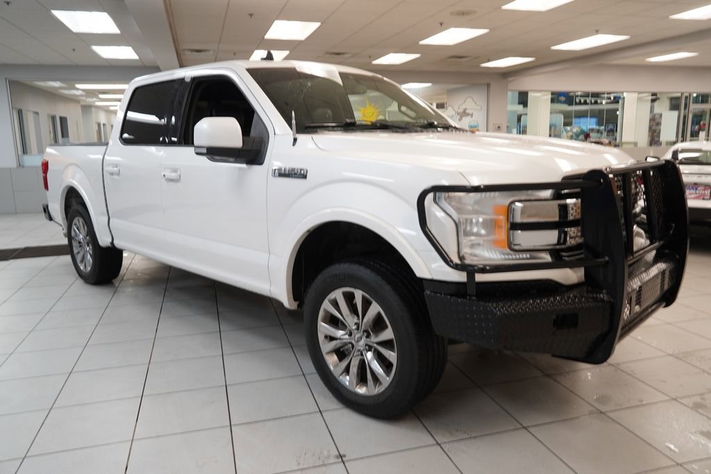 Used 2019 Ford F150 Lariat w/ Trailer Tow Package image 12