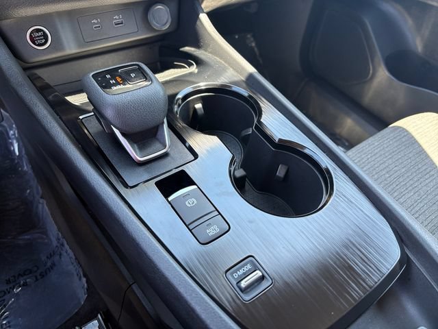 Used 2023 Nissan Rogue SV FWD image 21