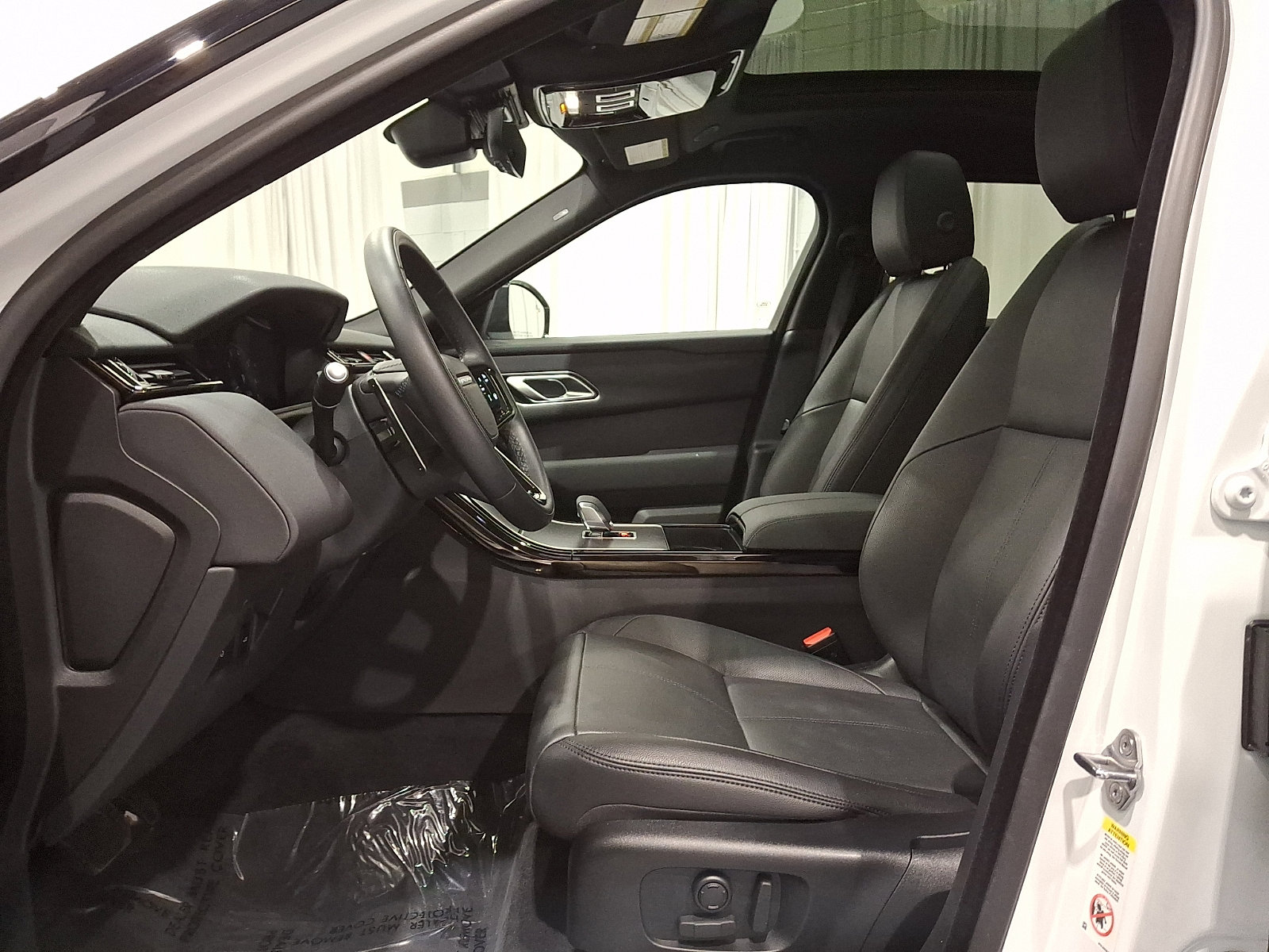 Certified 2026 Land Rover Range Rover Velar S image 12