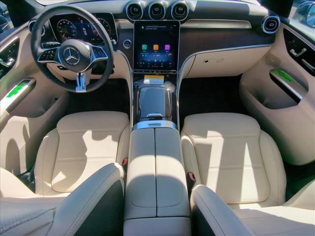 Used 2026 Mercedes-Benz GLC 300 image 14
