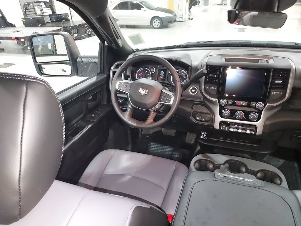 New 2026 RAM 4500 Tradesman w/ Chrome Appearance Group AWD/4WD image 15