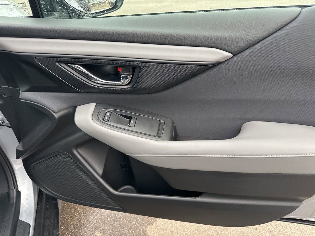 Certified 2025 Subaru Outback Premium image 8