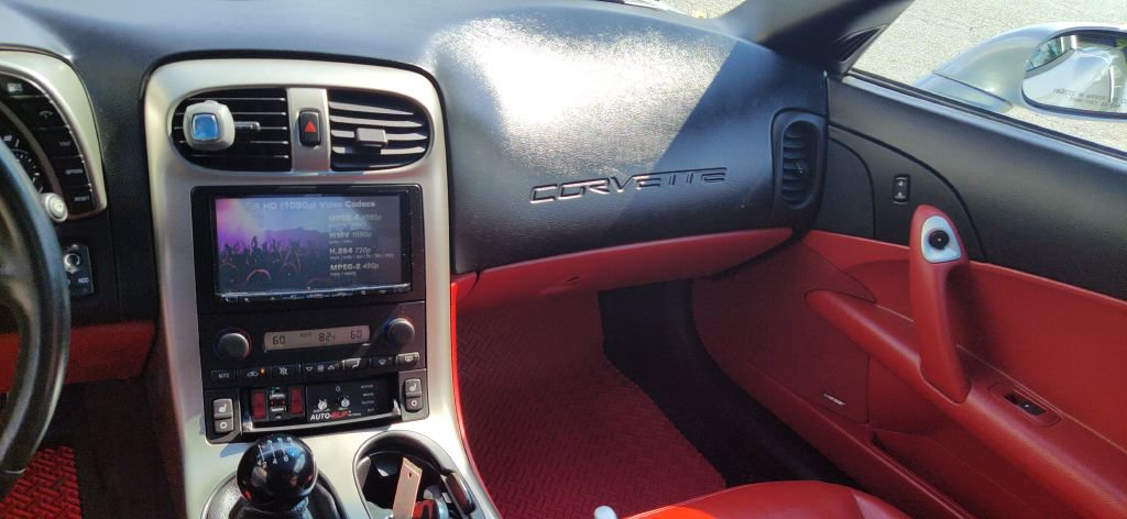 Used 2005 Chevrolet Corvette Coupe w/ Preferred Equipment Group image 35