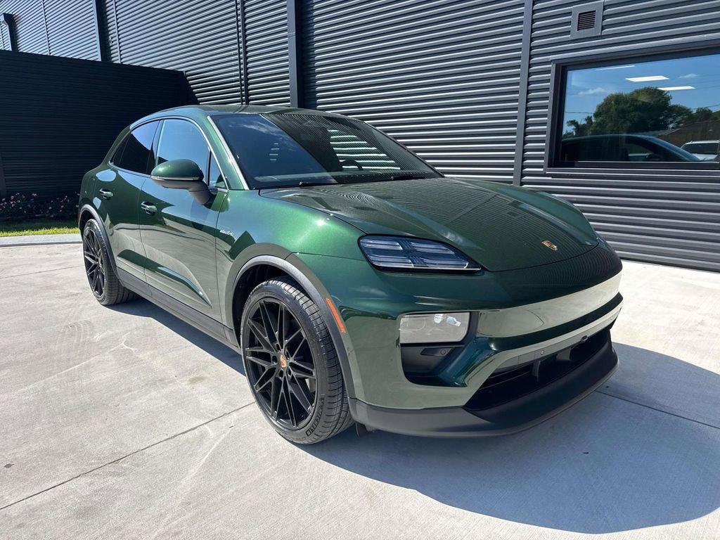 New 2026 Porsche Macan Electric image 9