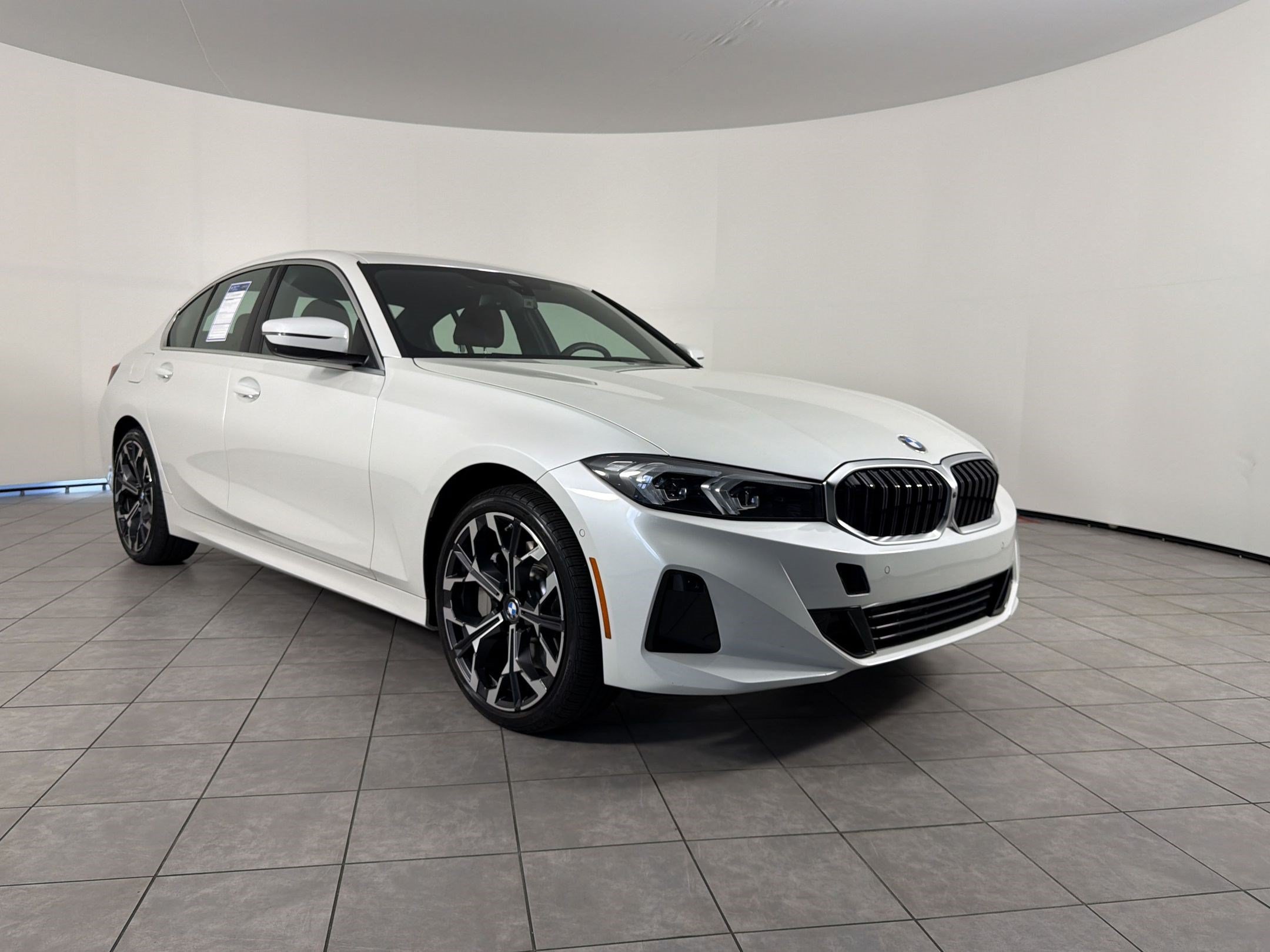 Certified 2026 BMW 330i xDrive Sedan AWD/4WD image 7