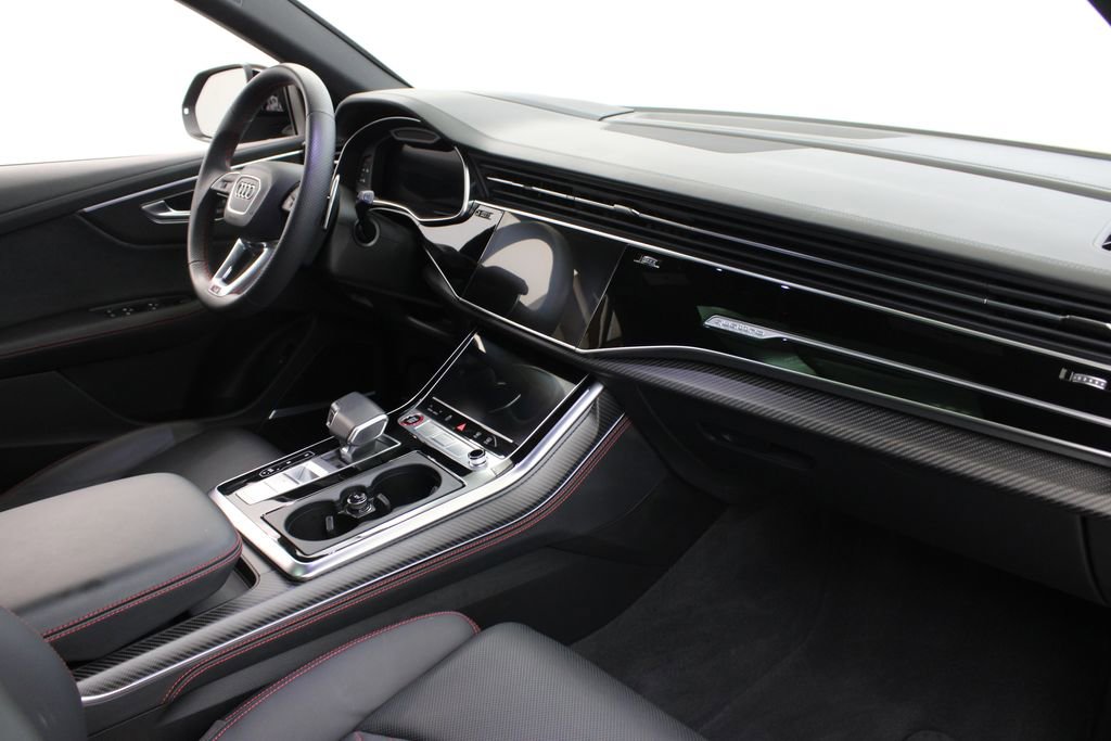 Used 2023 Audi RS Q8 w/ Black Optic Package image 27