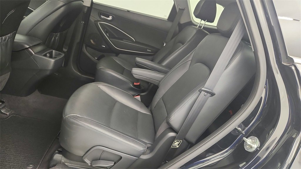 Used 2018 Hyundai Santa Fe Limited image 29
