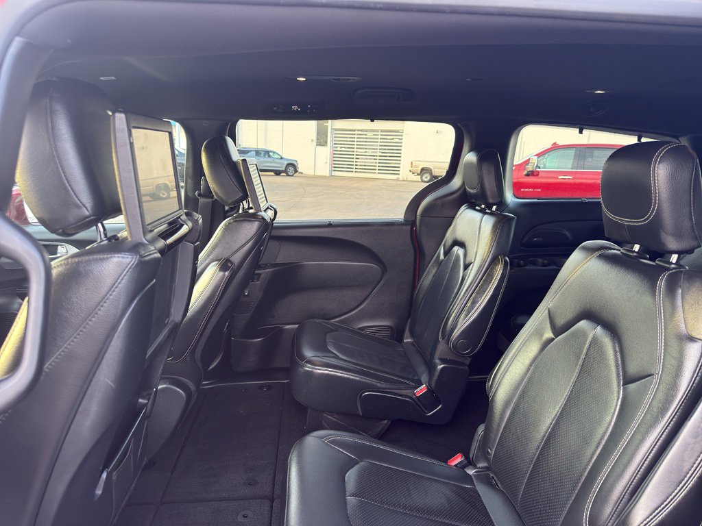 Used 2020 Chrysler Pacifica Touring-L Plus w/ Advanced Safetytec Group image 29