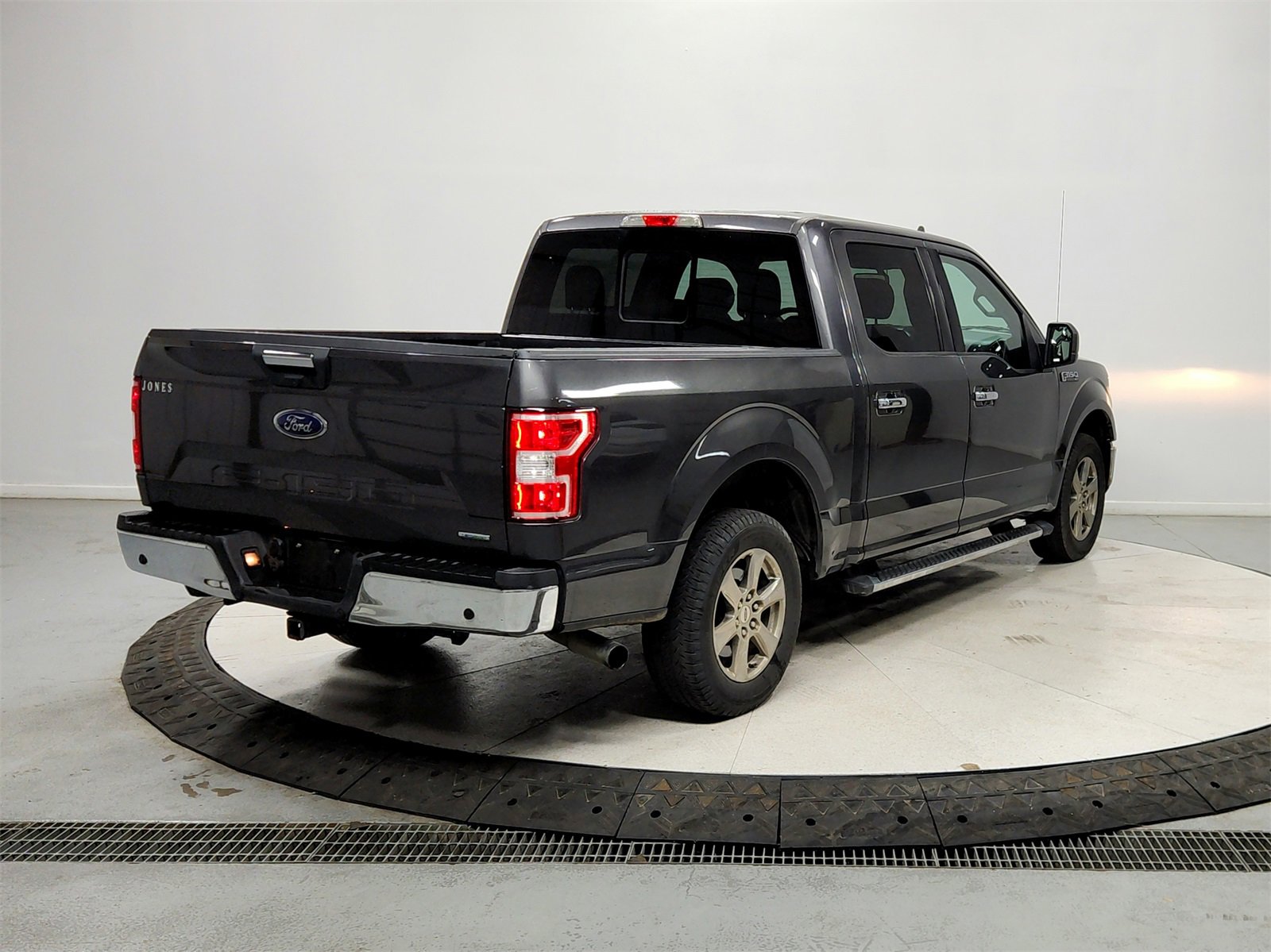Used 2020 Ford F150 XLT w/ Equipment Group 302A Luxury image 7