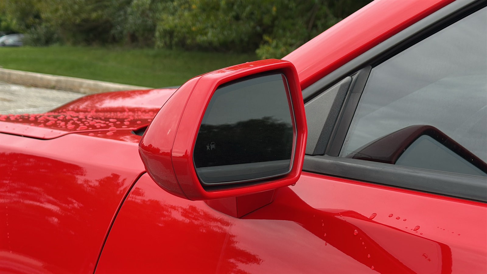 Used 2020 Chevrolet Camaro SS RWD image 13