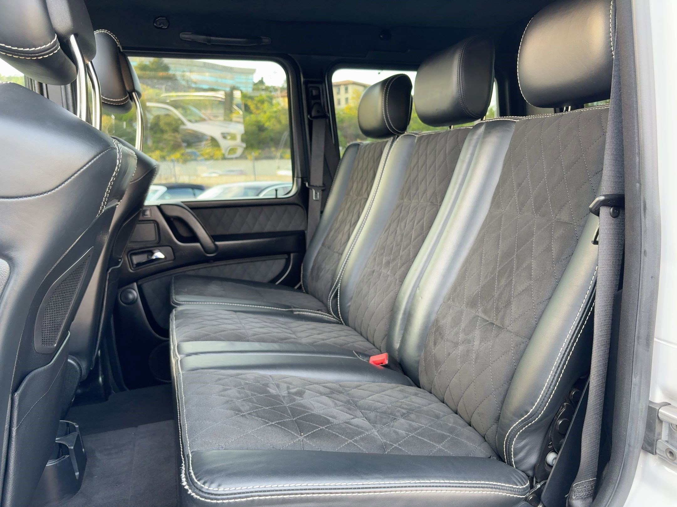 Used 2017 Mercedes-Benz G 550 Squared image 15