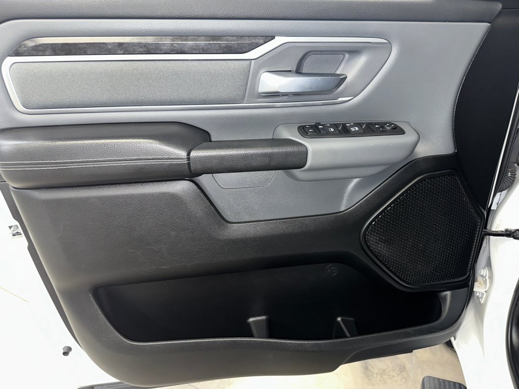 Used 2023 RAM 1500 Big Horn AWD/4WD image 6