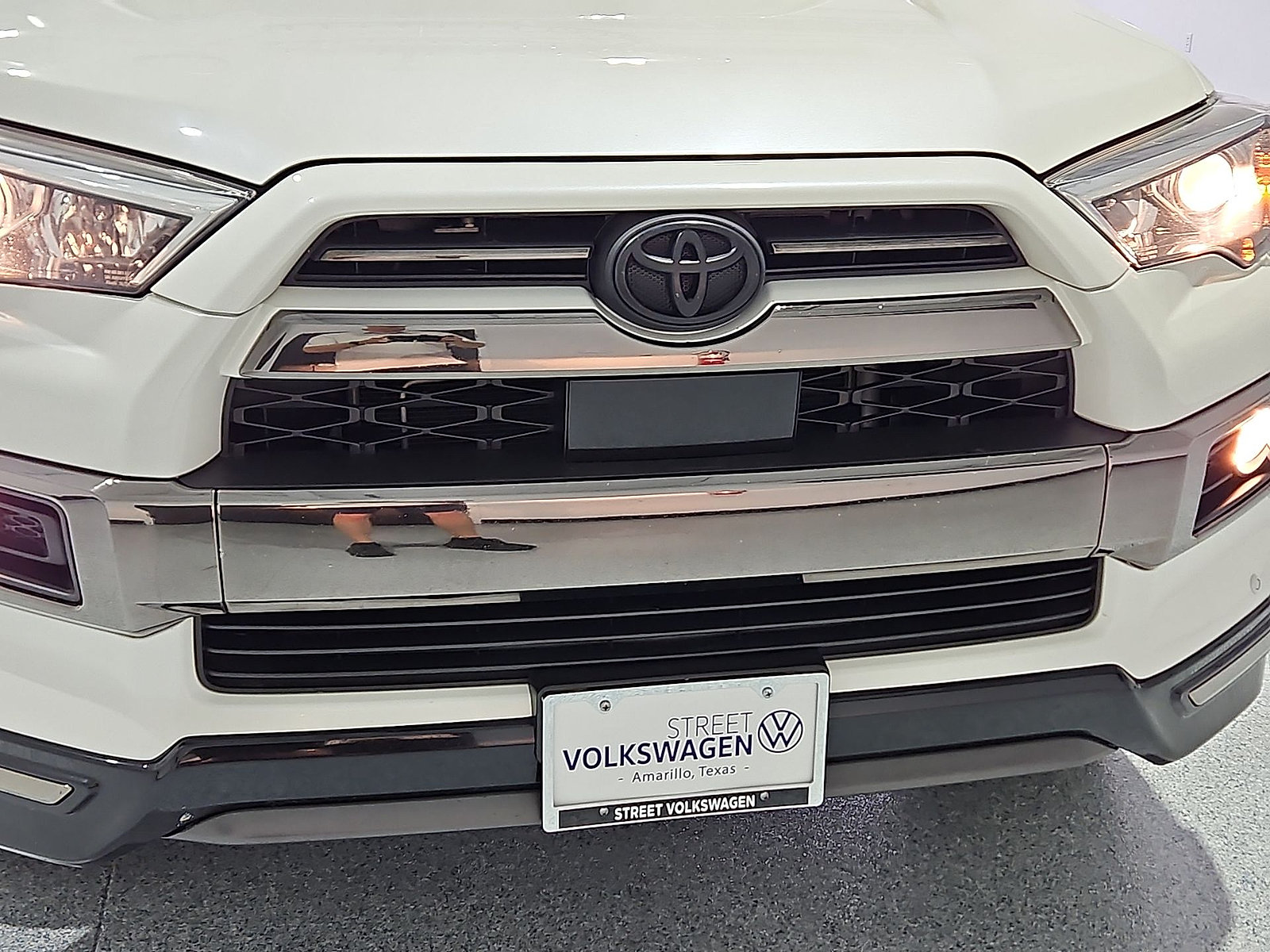 Used 2020 Toyota 4Runner Nightshade AWD/4WD image 10