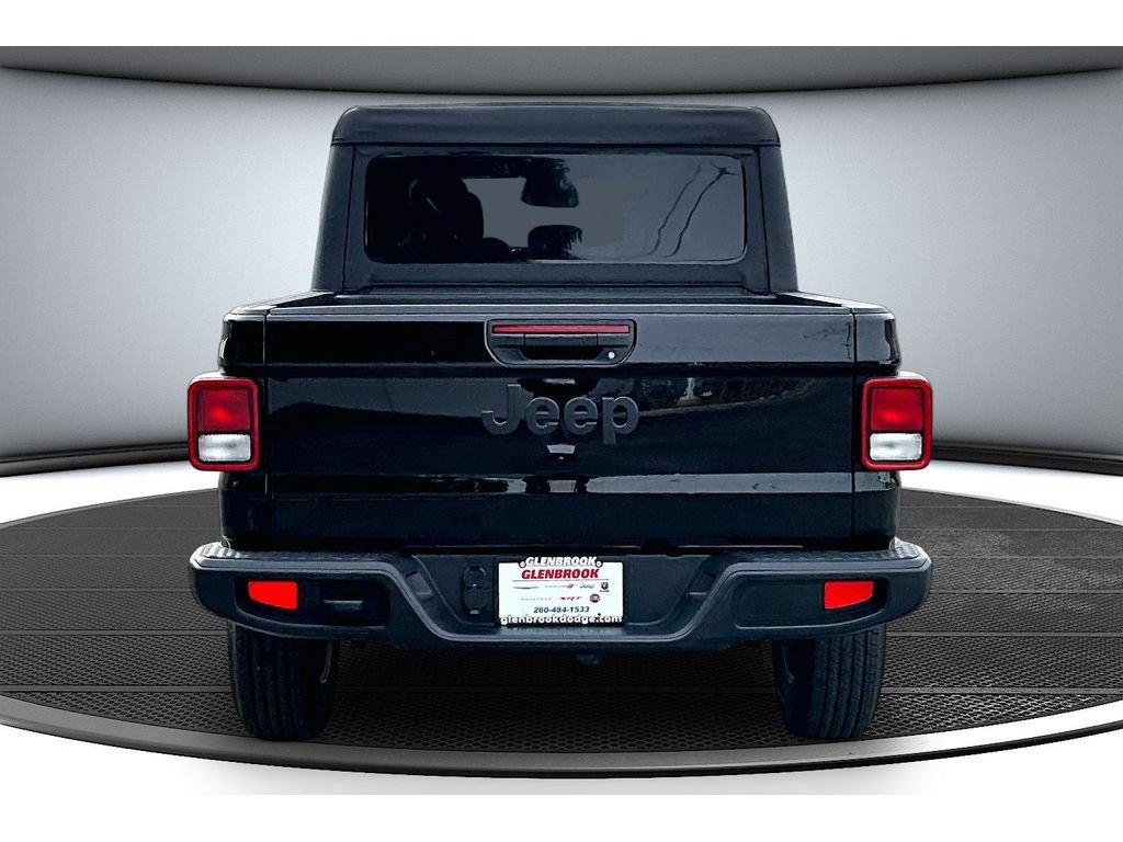 Used 2026 Jeep Gladiator Sport AWD/4WD image 6
