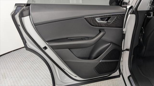 Used 2022 Audi Q8 Premium Plus image 13