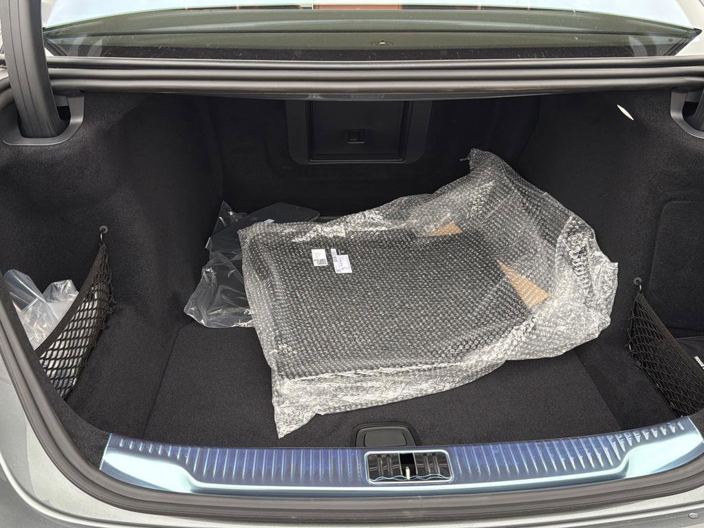 New 2026 Mercedes-Benz S 580 4MATIC Sedan image 21