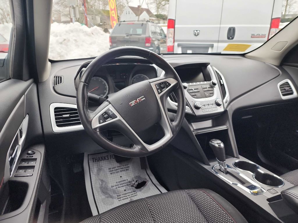 Used 2017 GMC Terrain SLE w/ Convenience Package image 11