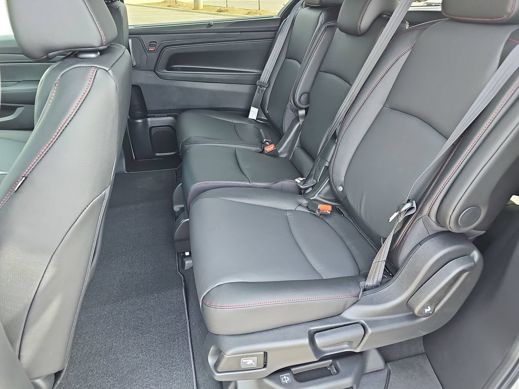 Used 2026 Honda Odyssey Sport-L image 16