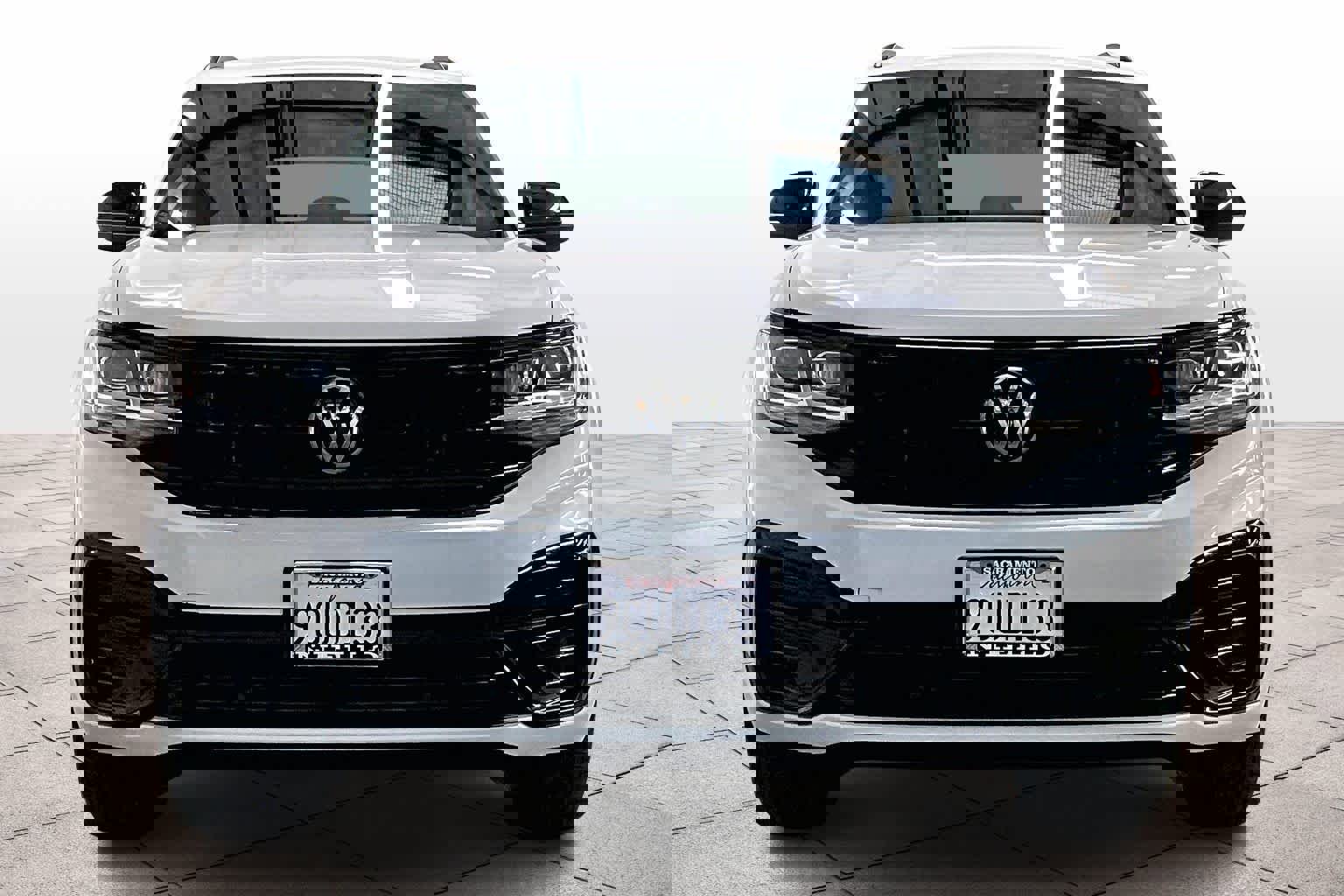 Used 2022 Volkswagen Atlas Cross Sport SEL R-Line image 3