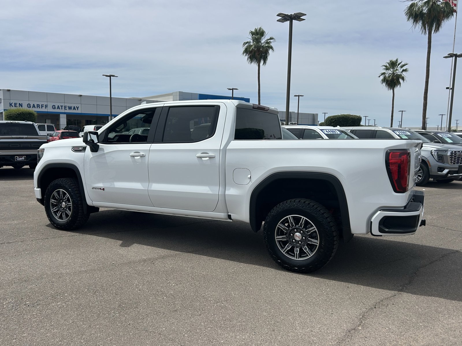 Certified 2025 GMC Sierra 1500 AT4 AWD/4WD image 3