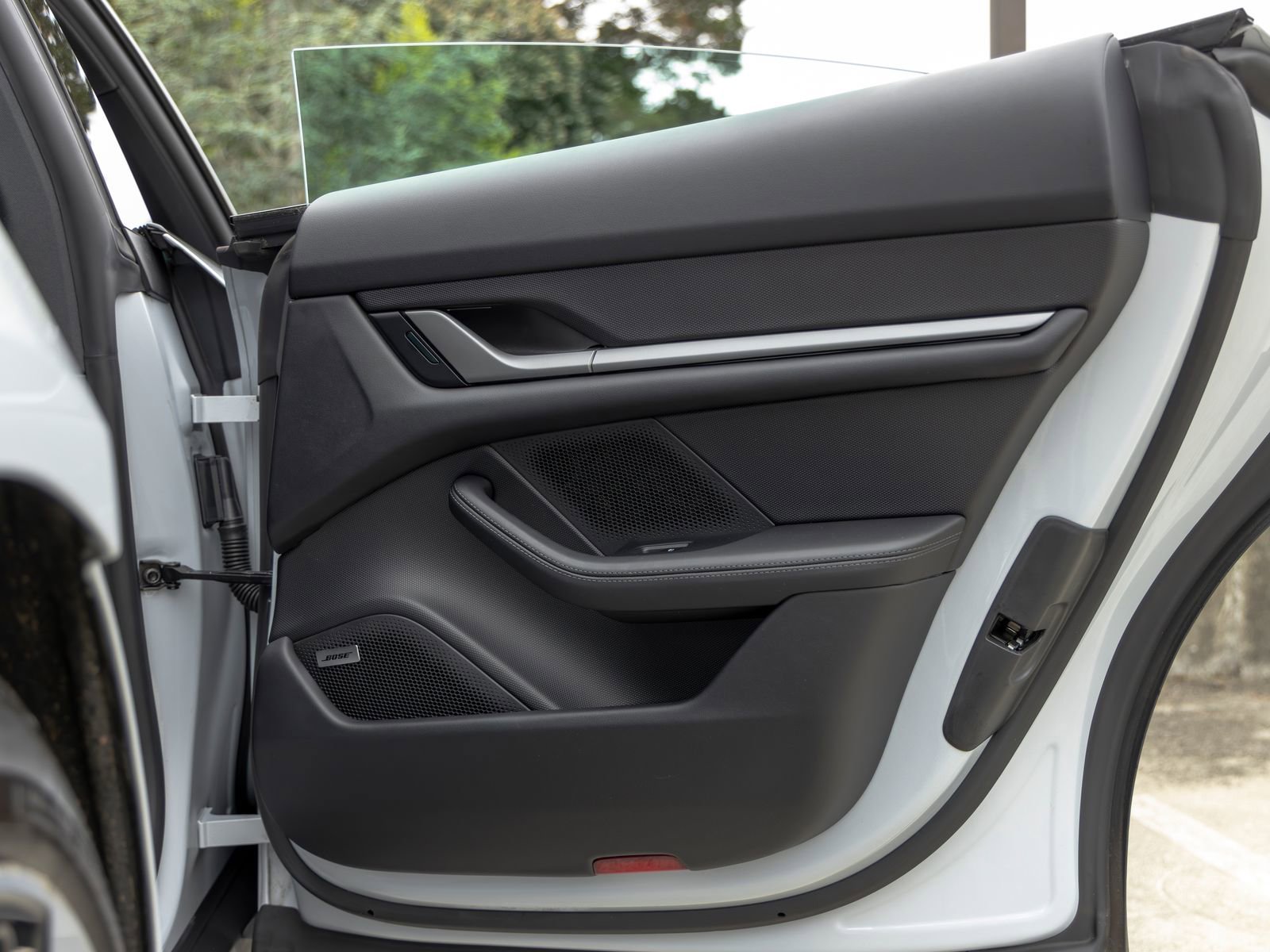 Certified 2025 Porsche Taycan RWD image 51
