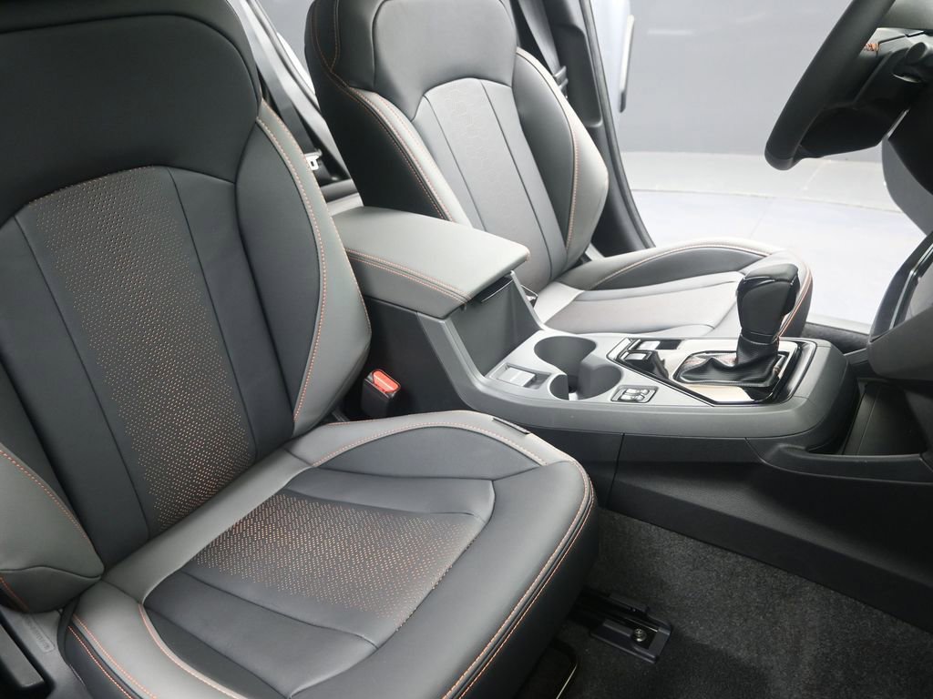 Used 2025 Subaru Crosstrek 2.5i Limited w/ Crosstrek Mirror Package image 13