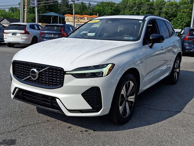 Certified 2024 Volvo XC60 T8 Core w/ Climate Package AWD/4WD image 3