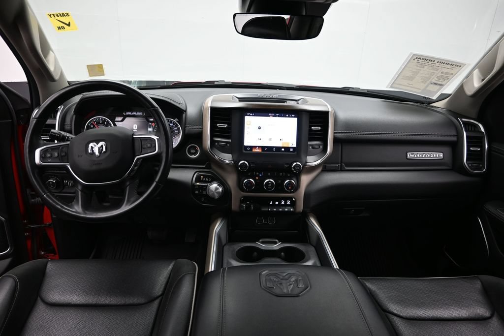 Used 2022 RAM 1500 Laramie AWD/4WD image 18