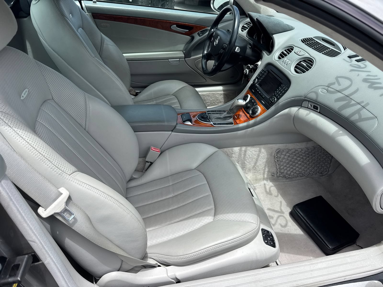 Used 2005 Mercedes-Benz SL 55 AMG image 10