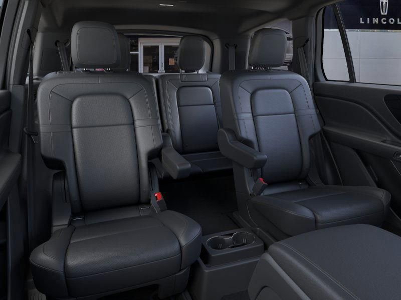 New 2026 Lincoln Aviator Reserve image 11
