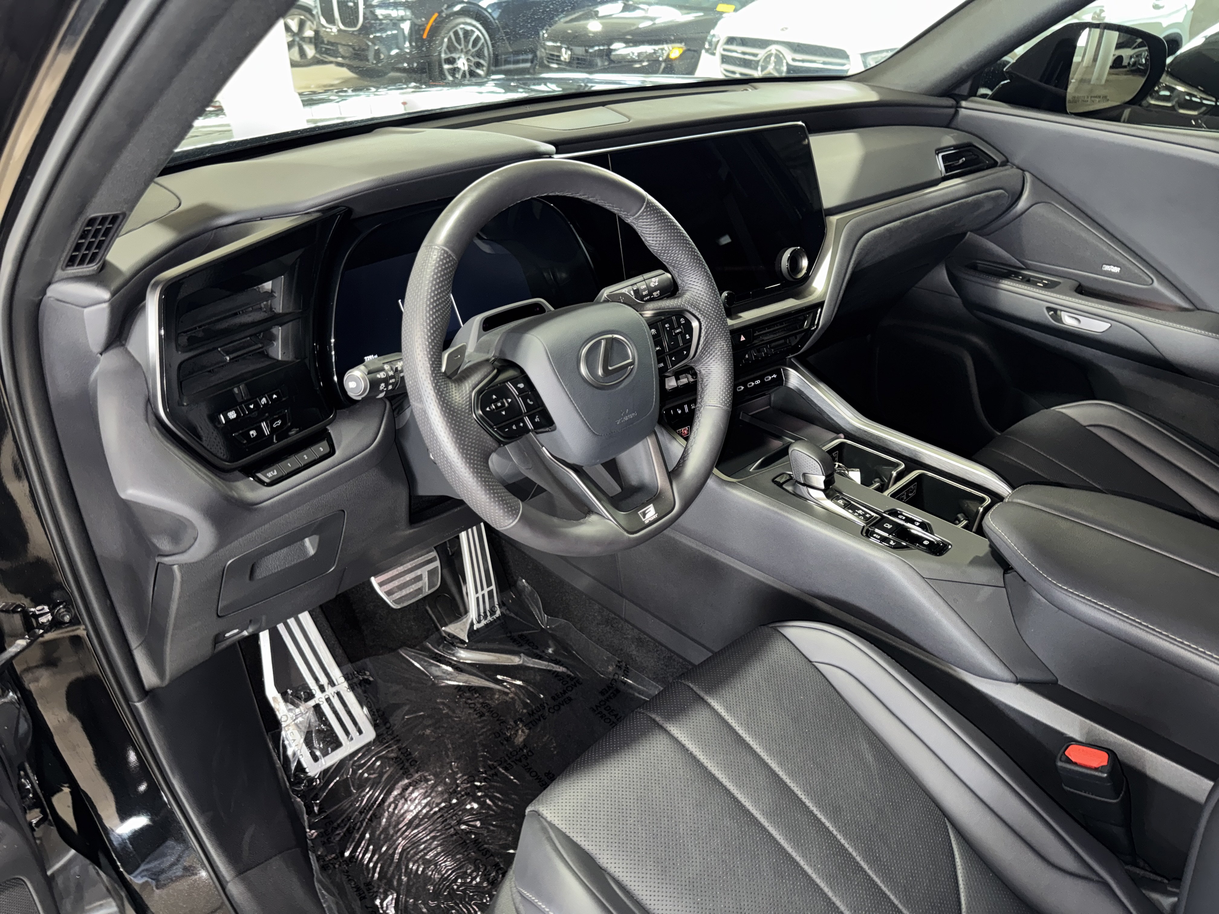 Used 2025 Lexus TX 350 AWD w/ Technology Package image 21