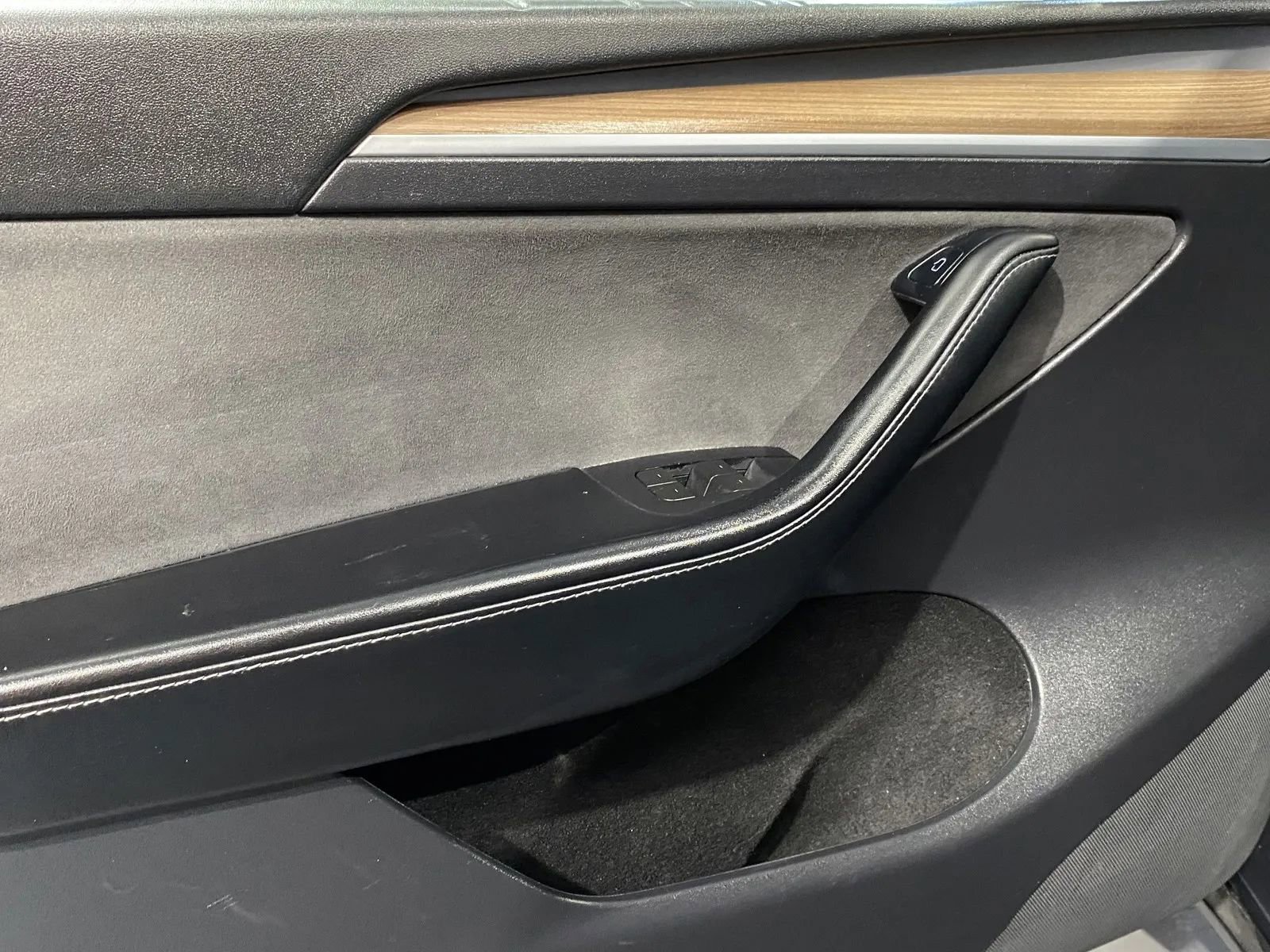 Used 2023 Tesla Model Y Long Range image 12