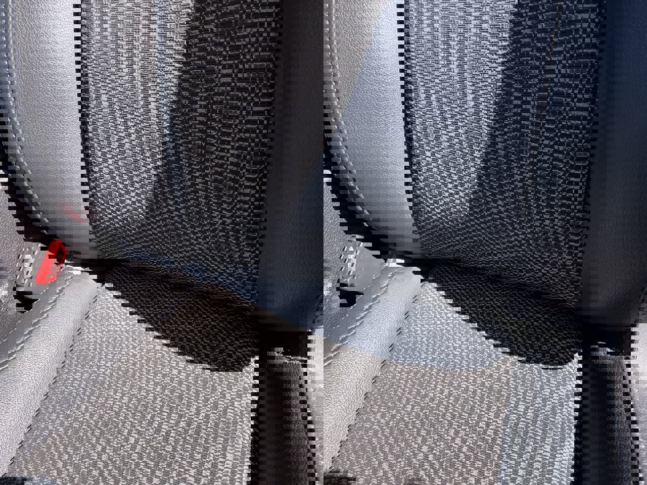 Used 2022 Nissan Rogue Sport SV w/ Technology Package image 19