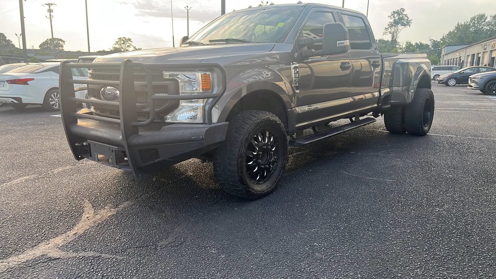 Used 2022 Ford F350 XL w/ Power Equipment Group AWD/4WD image 5