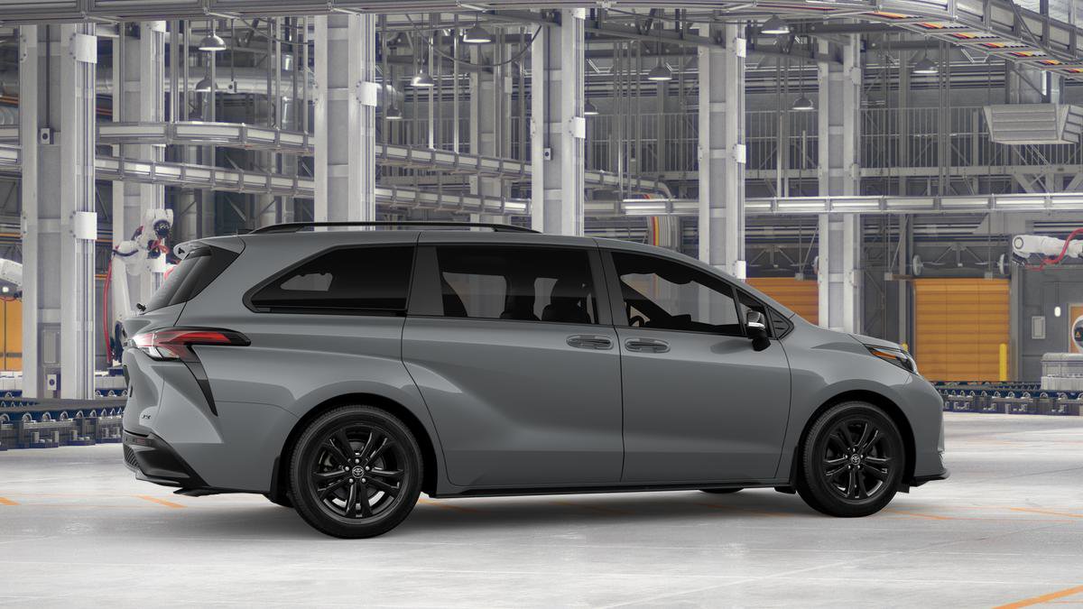New 2026 Toyota Sienna XSE image 11