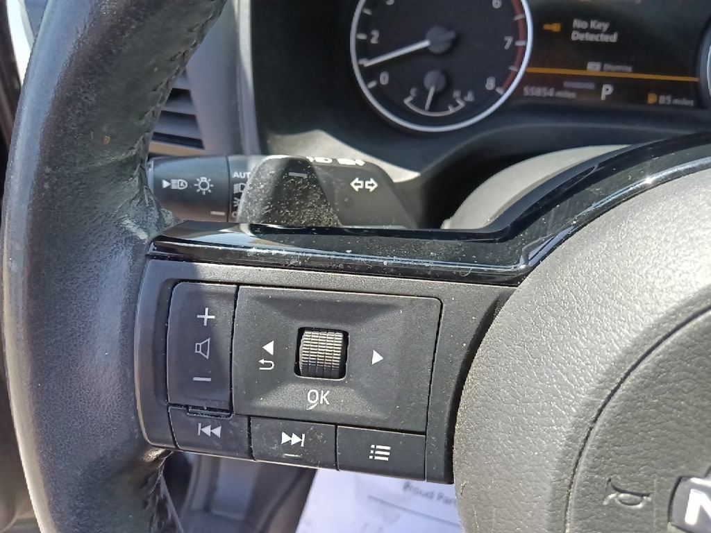 Used 2023 Nissan Rogue SL FWD image 19